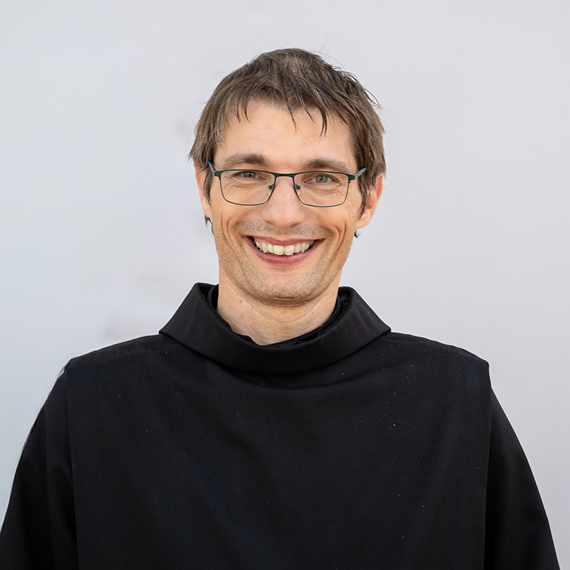 Das Bild zeigt Frater Lukáš Ryneš.