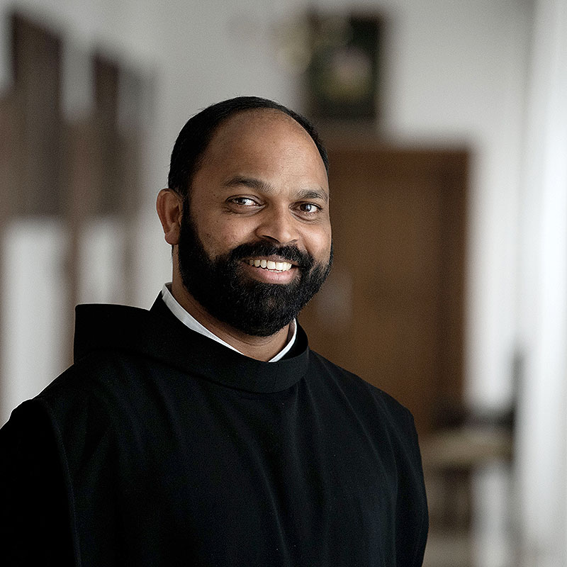 Das Bild zeigt Frater Saji Mullankuzhy.