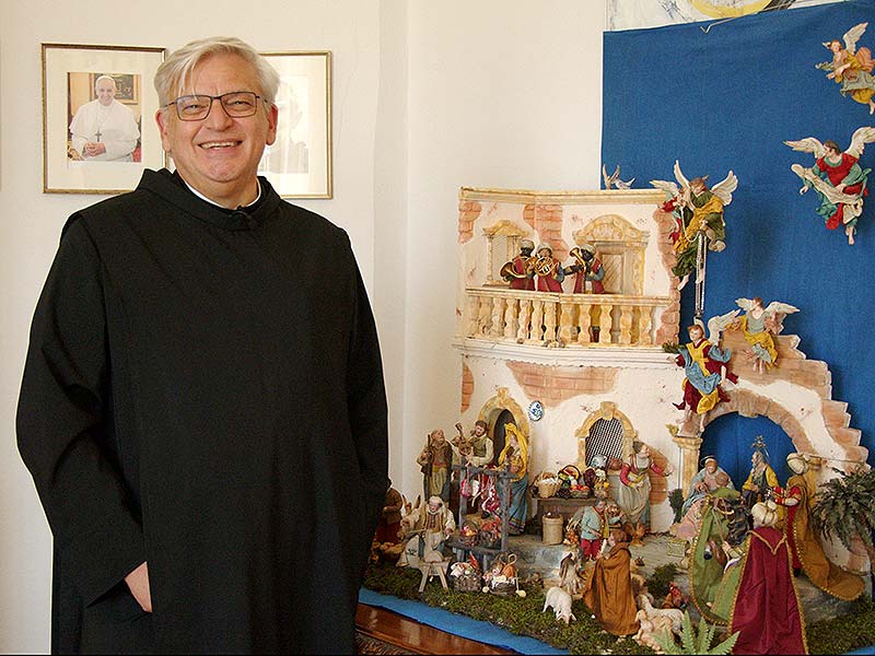 Frater Rudolf ist ein großer Liebhaber von Krippen. 