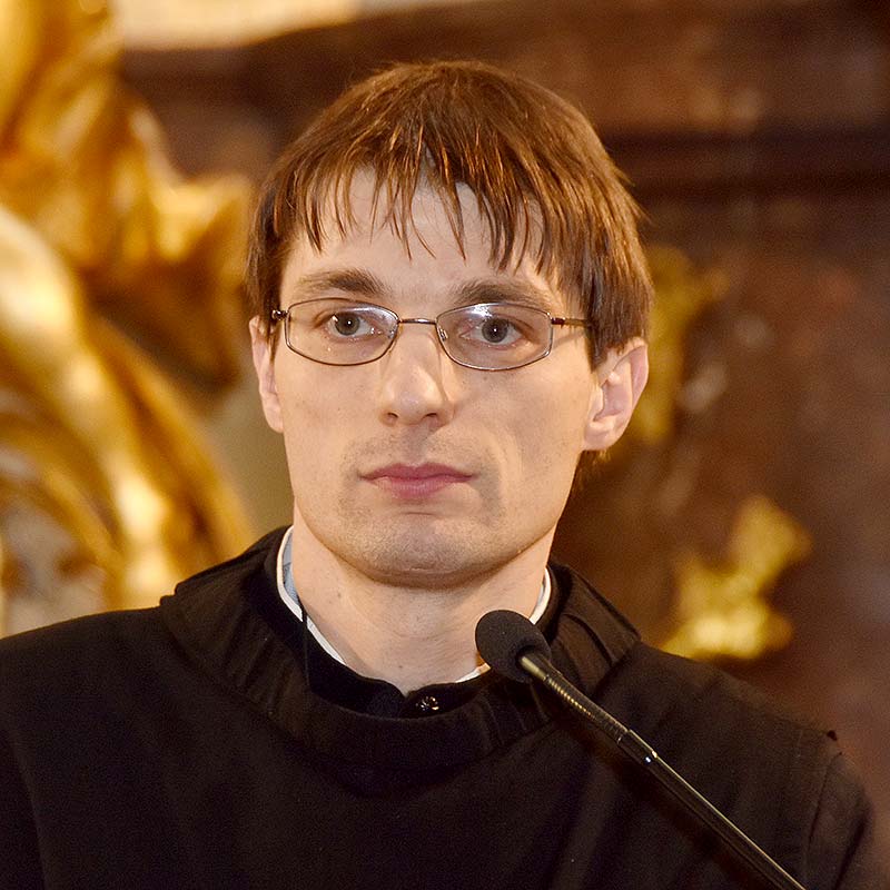 Das Bild zeigt Frater Lukáš Ryneš.